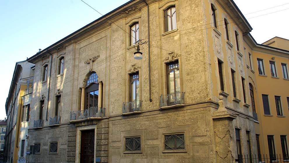 Via Santa Valeria 3 Università Cattolica del Sacro Cuore campus di